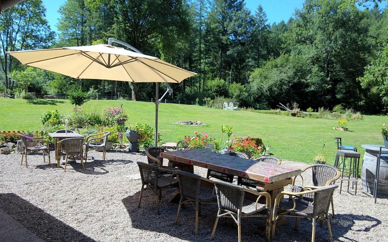 Domaine Chez Jem Hotell Le Breuil  Exteriör bild